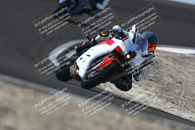 media/Nov-02-2025-Lets Ride (Sun) [[f7a3caa734]]/B Group/1220pm (Turn 2 Outside)/